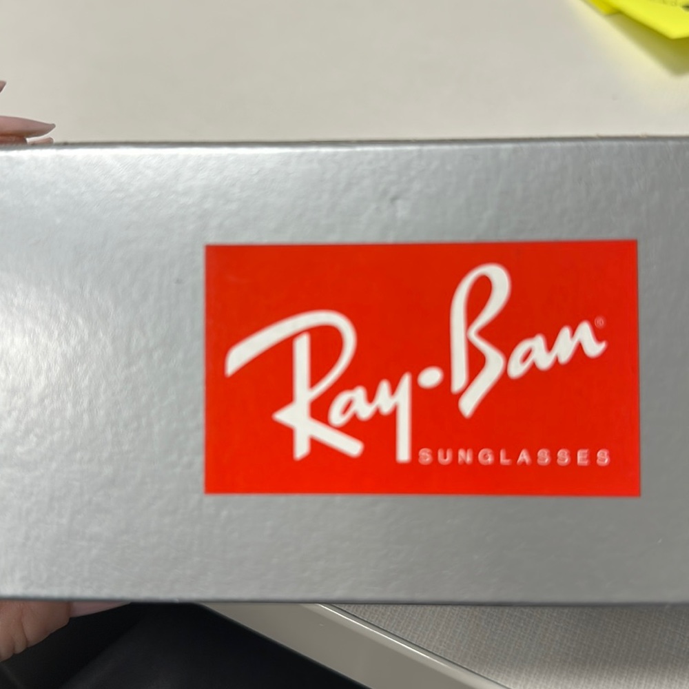 RAYBANS